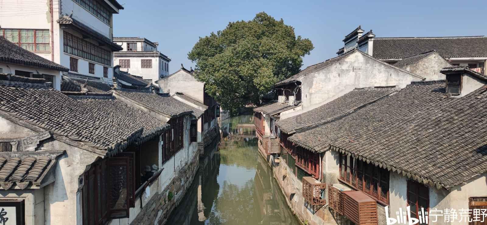 你能逃离此地吗